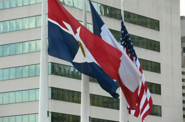 Техас депортировал 102,1 тысячи нелегальных мигрантов