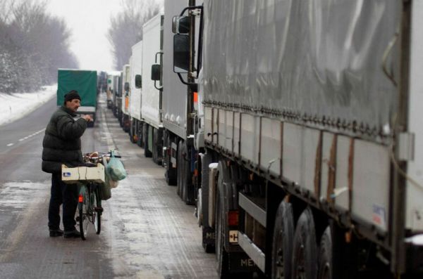 ТСН: Украина и Польша договорились разблокировать границу