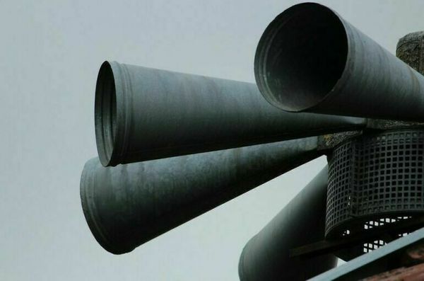 Украинские СМИ сообщают о серии взрывов в Киеве, Николаеве и Харькове