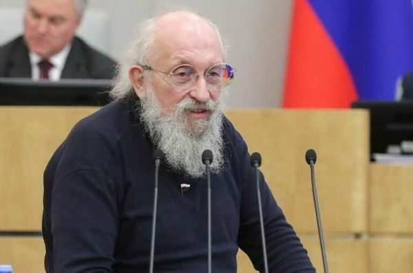 Вассерман заявил о необходимости решить проблему с вербовкой детей через игры