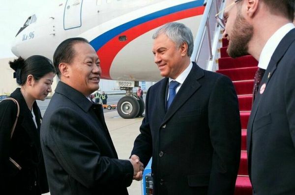 Володин прибыл в КНР Володин прибыл в КНР